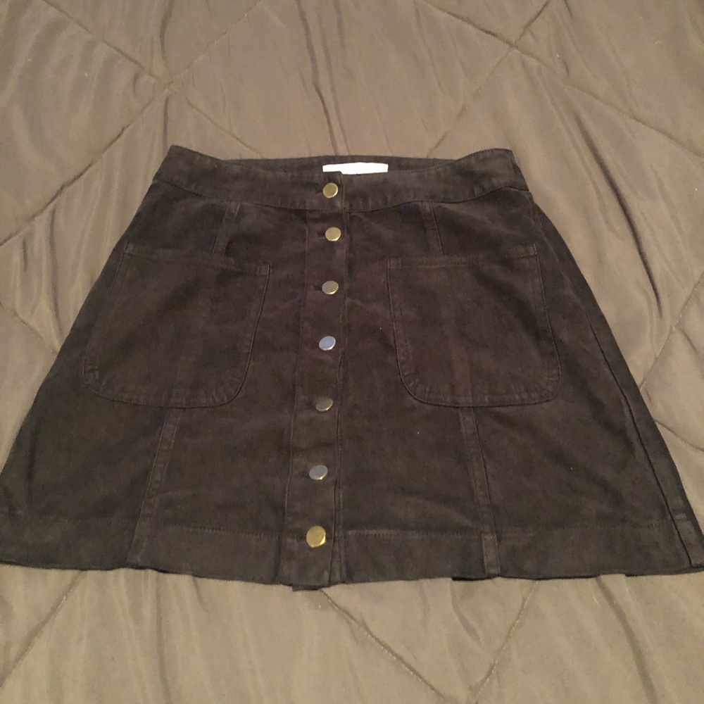 American threads skirt
